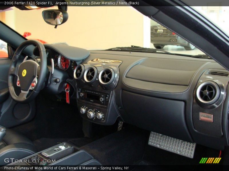 Dashboard of 2006 F430 Spider F1