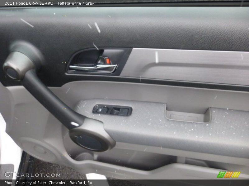 Taffeta White / Gray 2011 Honda CR-V SE 4WD
