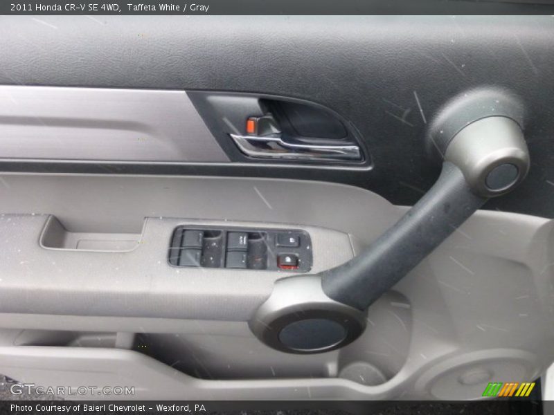 Taffeta White / Gray 2011 Honda CR-V SE 4WD