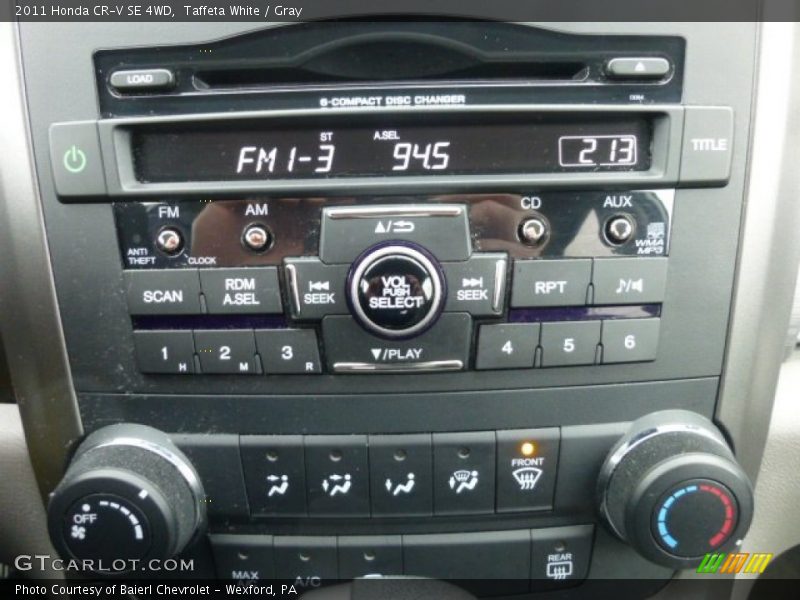 Taffeta White / Gray 2011 Honda CR-V SE 4WD