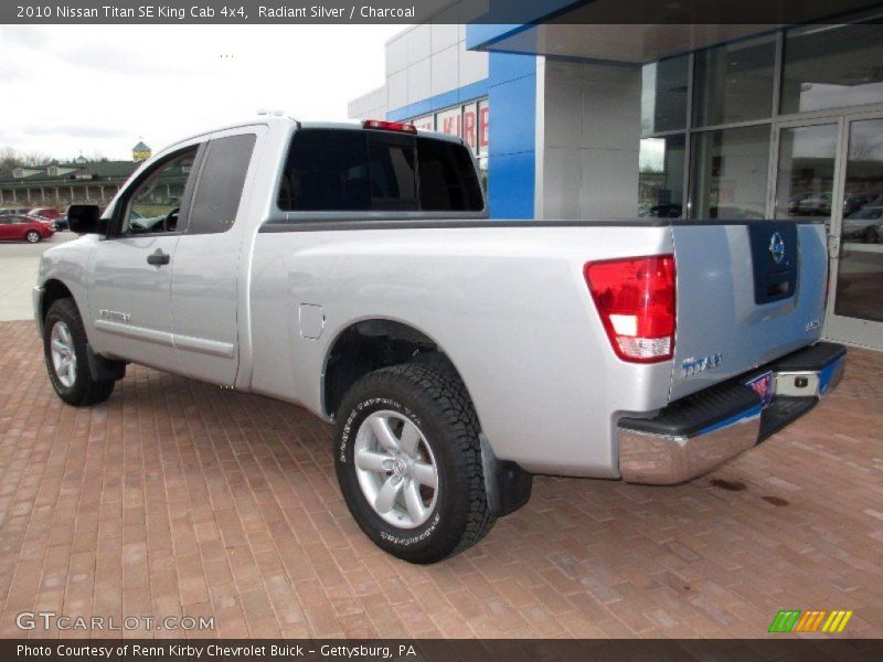 Radiant Silver / Charcoal 2010 Nissan Titan SE King Cab 4x4