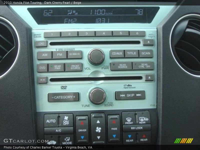 Controls of 2010 Pilot Touring