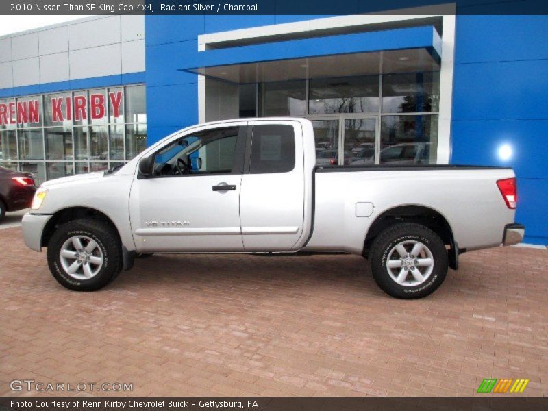 Radiant Silver / Charcoal 2010 Nissan Titan SE King Cab 4x4