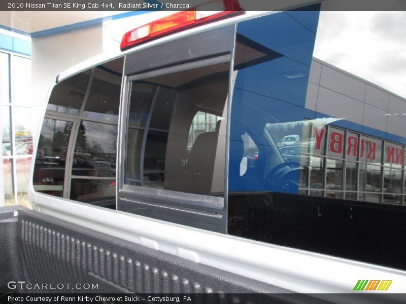 Radiant Silver / Charcoal 2010 Nissan Titan SE King Cab 4x4