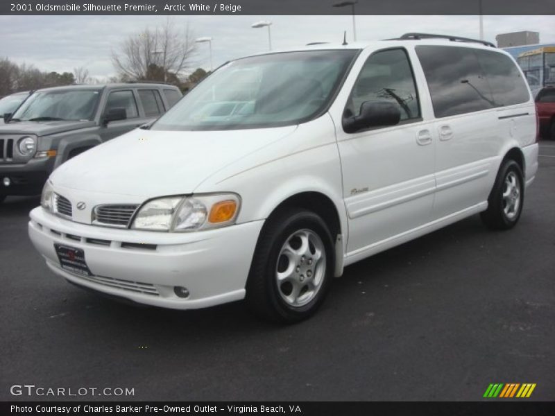 Arctic White / Beige 2001 Oldsmobile Silhouette Premier