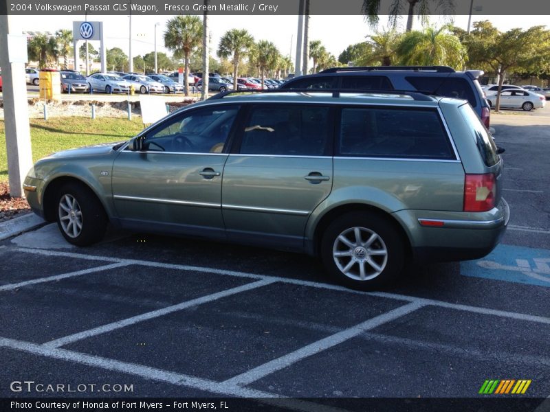 Fresco Green Metallic / Grey 2004 Volkswagen Passat GLS Wagon