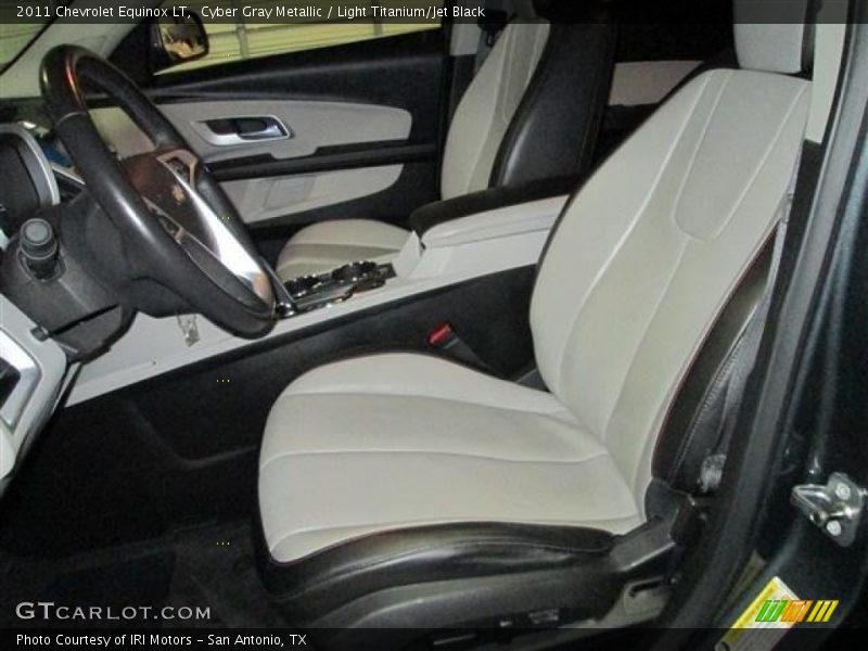 Cyber Gray Metallic / Light Titanium/Jet Black 2011 Chevrolet Equinox LT