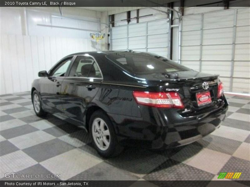 Black / Bisque 2010 Toyota Camry LE