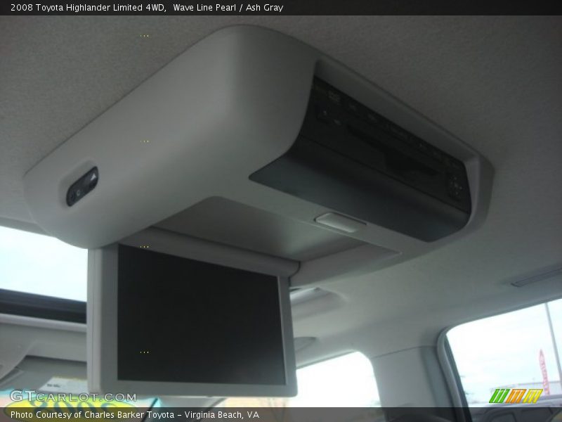 Entertainment System of 2008 Highlander Limited 4WD