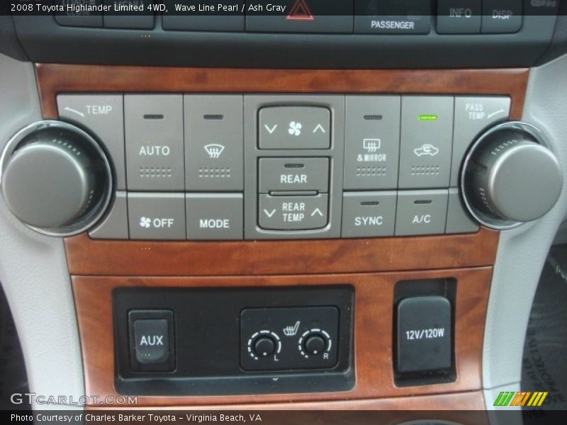 Controls of 2008 Highlander Limited 4WD