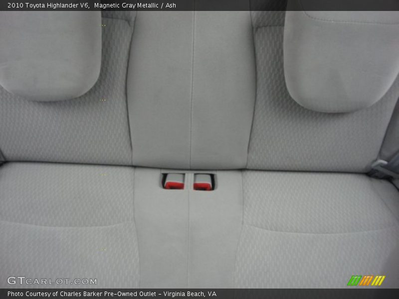 Magnetic Gray Metallic / Ash 2010 Toyota Highlander V6