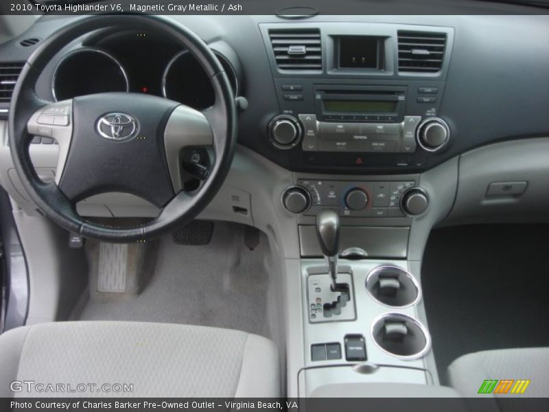 Dashboard of 2010 Highlander V6