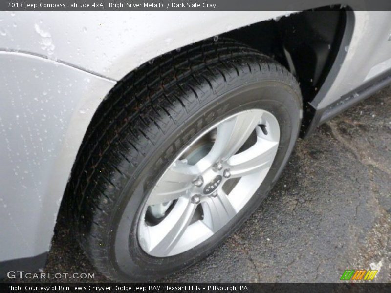 Bright Silver Metallic / Dark Slate Gray 2013 Jeep Compass Latitude 4x4