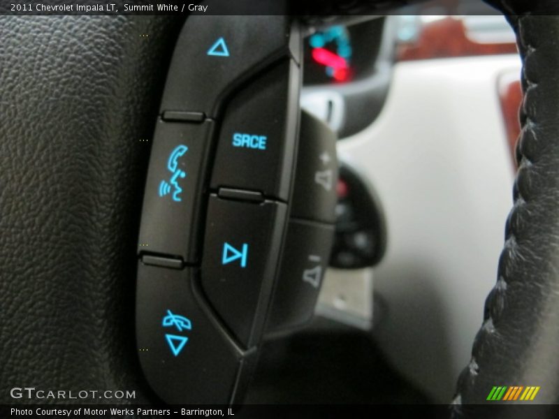 Controls of 2011 Impala LT