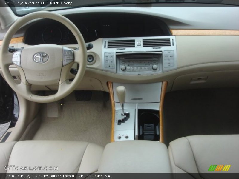 Dashboard of 2007 Avalon XLS