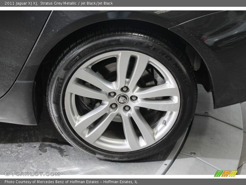 Stratus Grey Metallic / Jet Black/Jet Black 2011 Jaguar XJ XJ