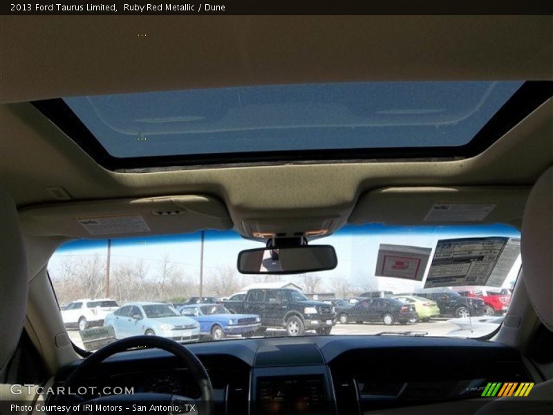 Ruby Red Metallic / Dune 2013 Ford Taurus Limited