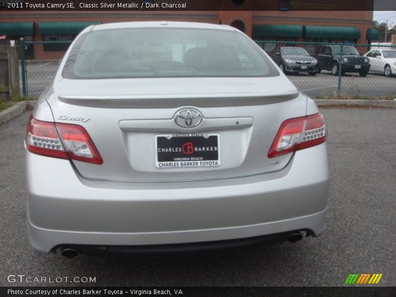 Classic Silver Metallic / Dark Charcoal 2011 Toyota Camry SE