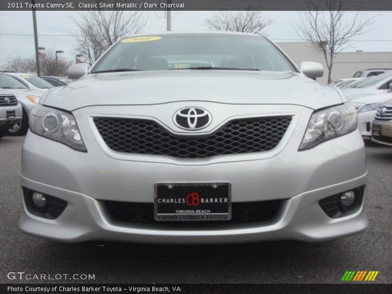 Classic Silver Metallic / Dark Charcoal 2011 Toyota Camry SE