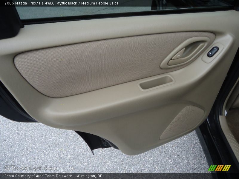 Mystic Black / Medium Pebble Beige 2006 Mazda Tribute s 4WD