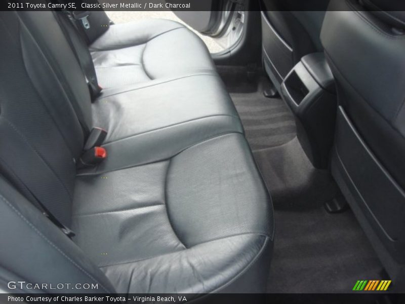 Classic Silver Metallic / Dark Charcoal 2011 Toyota Camry SE