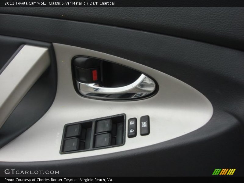Classic Silver Metallic / Dark Charcoal 2011 Toyota Camry SE