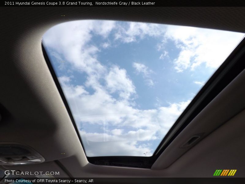 Sunroof of 2011 Genesis Coupe 3.8 Grand Touring
