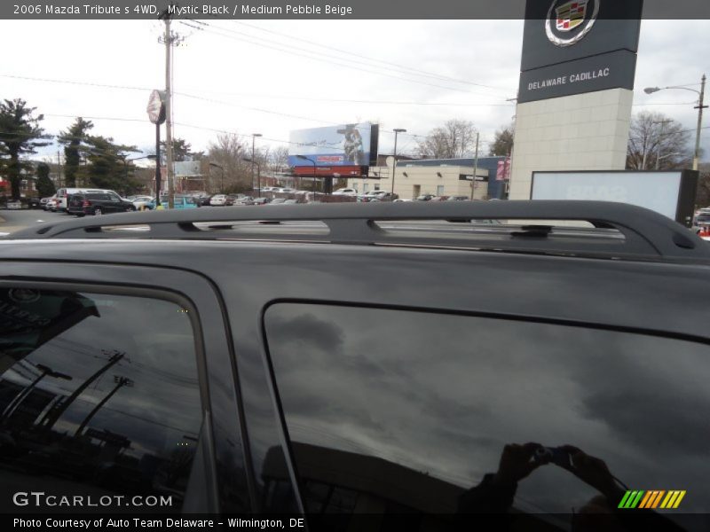 Mystic Black / Medium Pebble Beige 2006 Mazda Tribute s 4WD
