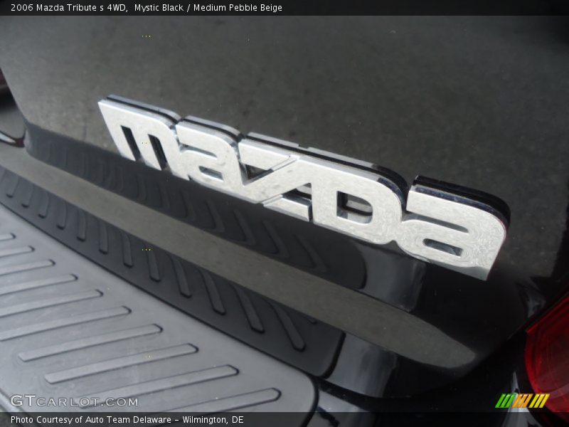 Mystic Black / Medium Pebble Beige 2006 Mazda Tribute s 4WD