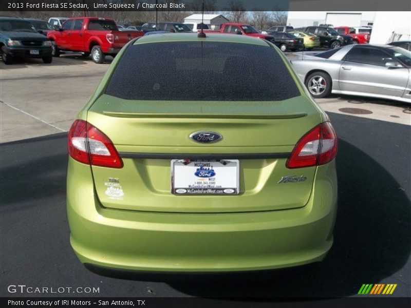 Lime Squeeze / Charcoal Black 2013 Ford Fiesta SE Sedan