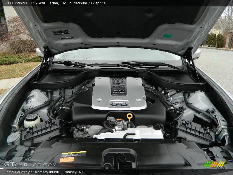 Liquid Platinum / Graphite 2011 Infiniti G 37 x AWD Sedan