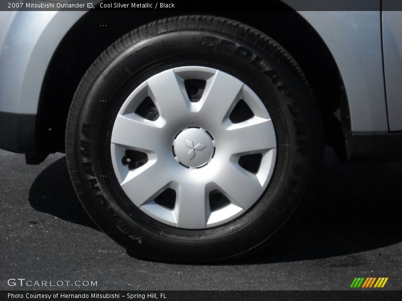 Cool Silver Metallic / Black 2007 Mitsubishi Outlander ES