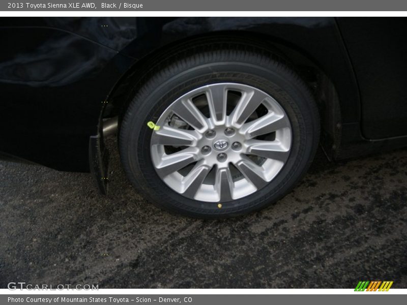 Black / Bisque 2013 Toyota Sienna XLE AWD
