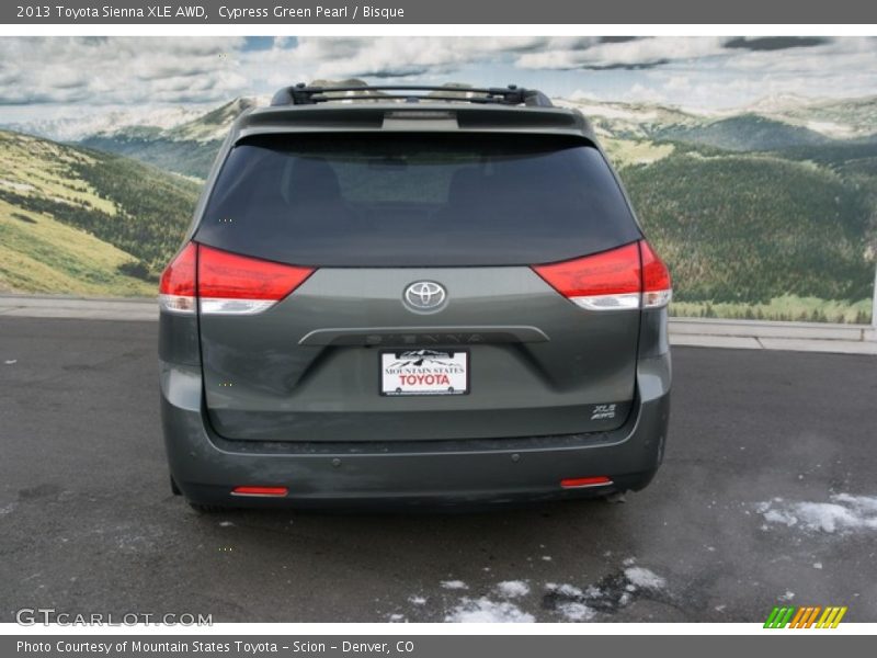 Cypress Green Pearl / Bisque 2013 Toyota Sienna XLE AWD