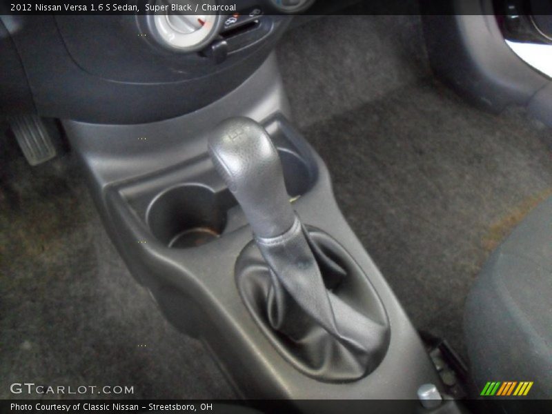 Super Black / Charcoal 2012 Nissan Versa 1.6 S Sedan