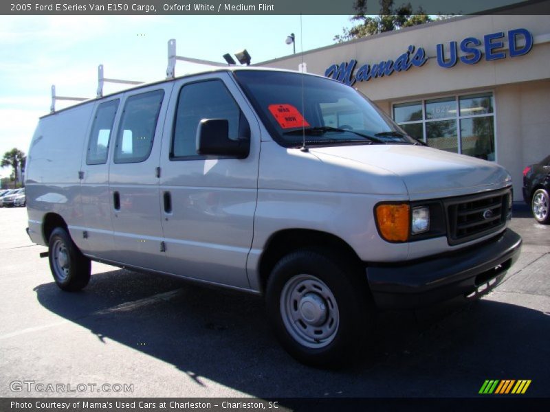 Oxford White / Medium Flint 2005 Ford E Series Van E150 Cargo