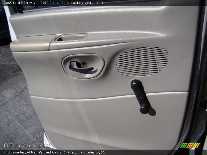 Oxford White / Medium Flint 2005 Ford E Series Van E150 Cargo