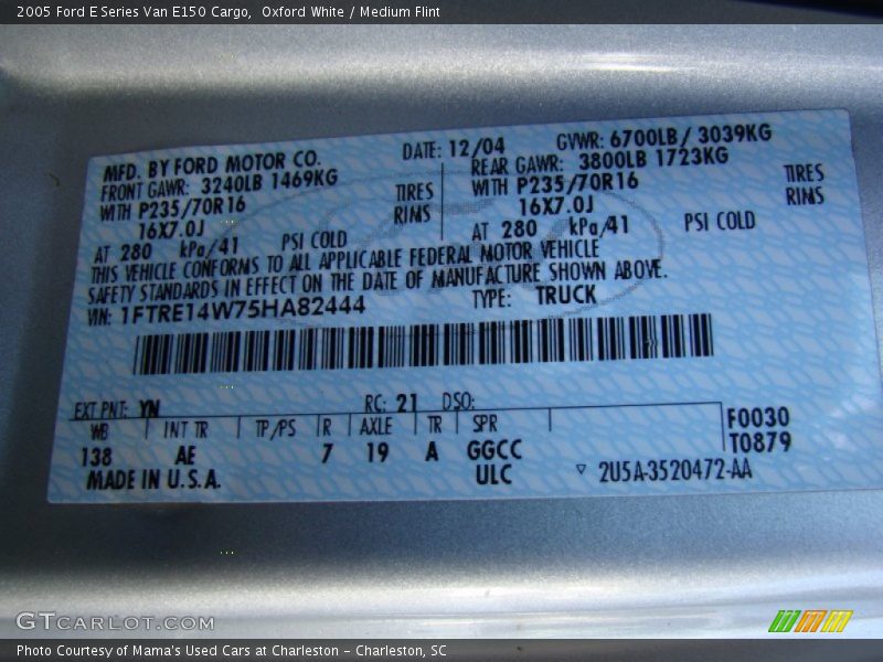 Oxford White / Medium Flint 2005 Ford E Series Van E150 Cargo