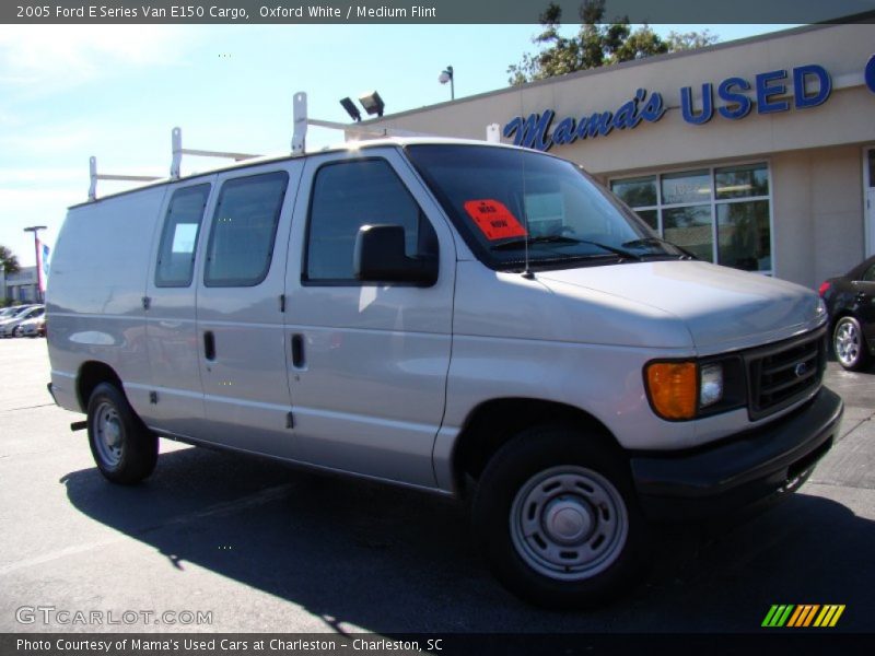 Oxford White / Medium Flint 2005 Ford E Series Van E150 Cargo
