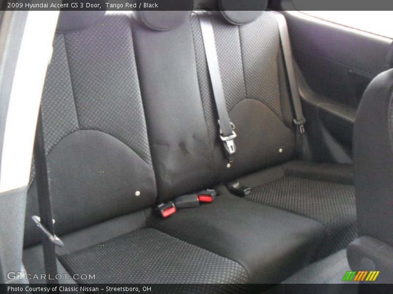 Rear Seat of 2009 Accent GS 3 Door