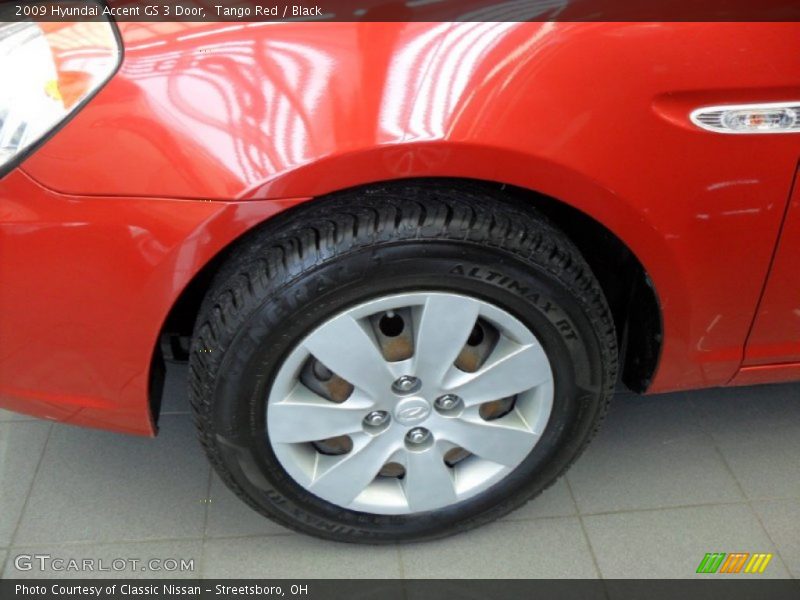 Tango Red / Black 2009 Hyundai Accent GS 3 Door