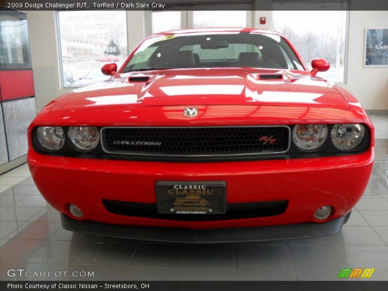 TorRed / Dark Slate Gray 2009 Dodge Challenger R/T