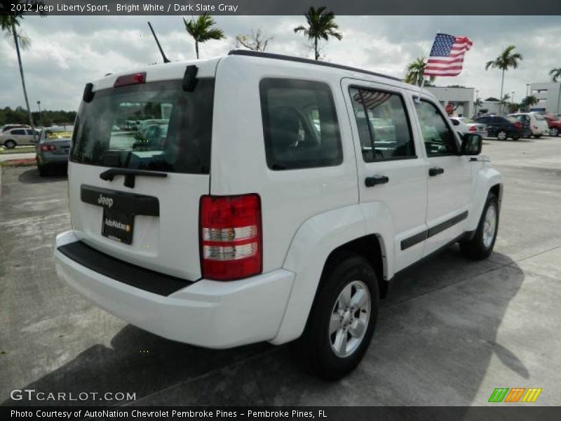 Bright White / Dark Slate Gray 2012 Jeep Liberty Sport
