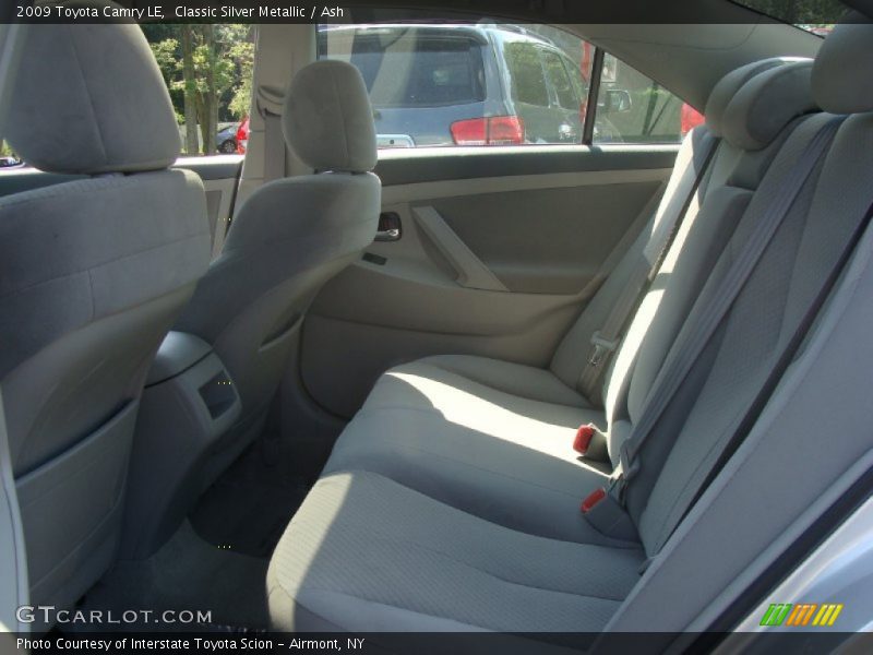 Classic Silver Metallic / Ash 2009 Toyota Camry LE