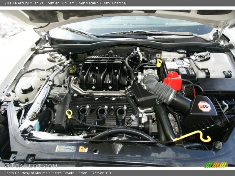 Brilliant Silver Metallic / Dark Charcoal 2010 Mercury Milan V6 Premier
