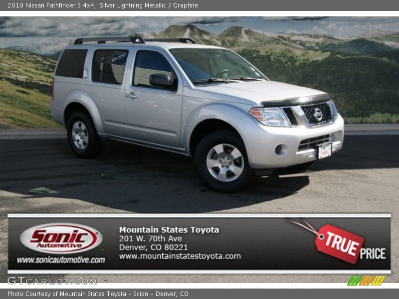 Silver Lightning Metallic / Graphite 2010 Nissan Pathfinder S 4x4