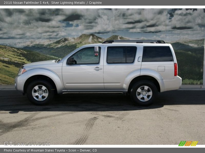 Silver Lightning Metallic / Graphite 2010 Nissan Pathfinder S 4x4