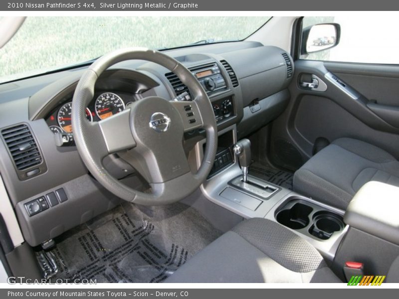 Silver Lightning Metallic / Graphite 2010 Nissan Pathfinder S 4x4