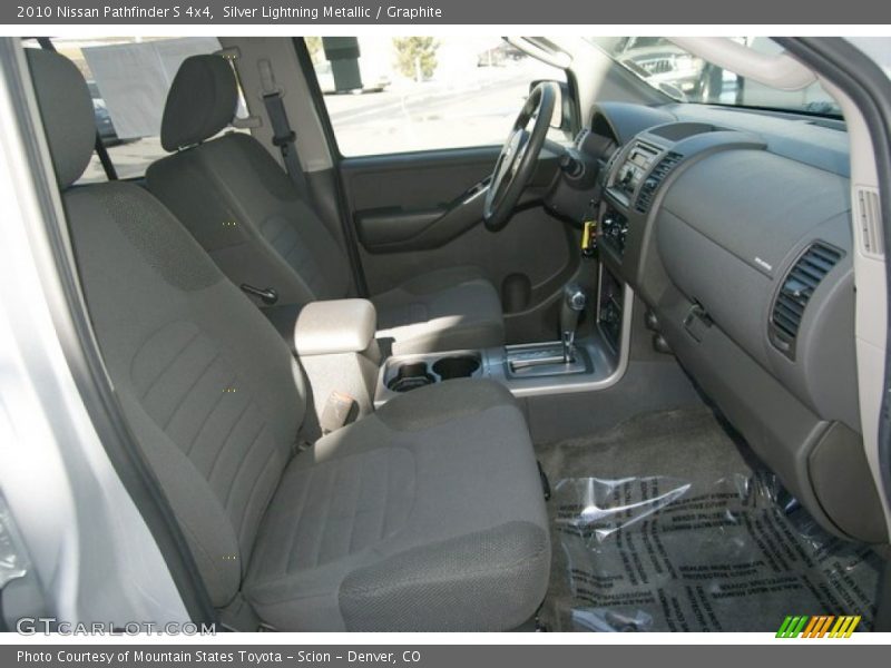 Silver Lightning Metallic / Graphite 2010 Nissan Pathfinder S 4x4
