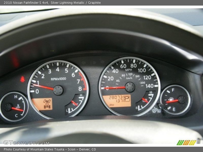 Silver Lightning Metallic / Graphite 2010 Nissan Pathfinder S 4x4